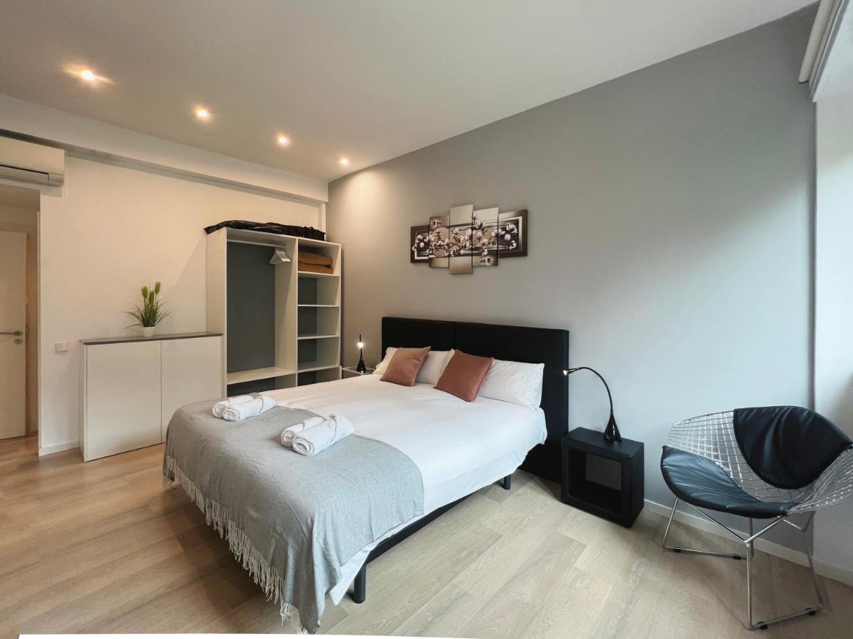 Stay U-nique Apartments Sants Barcelone Extérieur photo